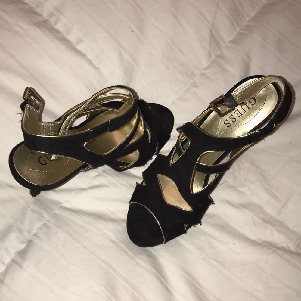 Heels - Picture 2 of 2